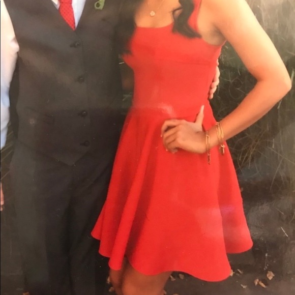 Lulus Red Scoop neck dress - Picture 2 of 3